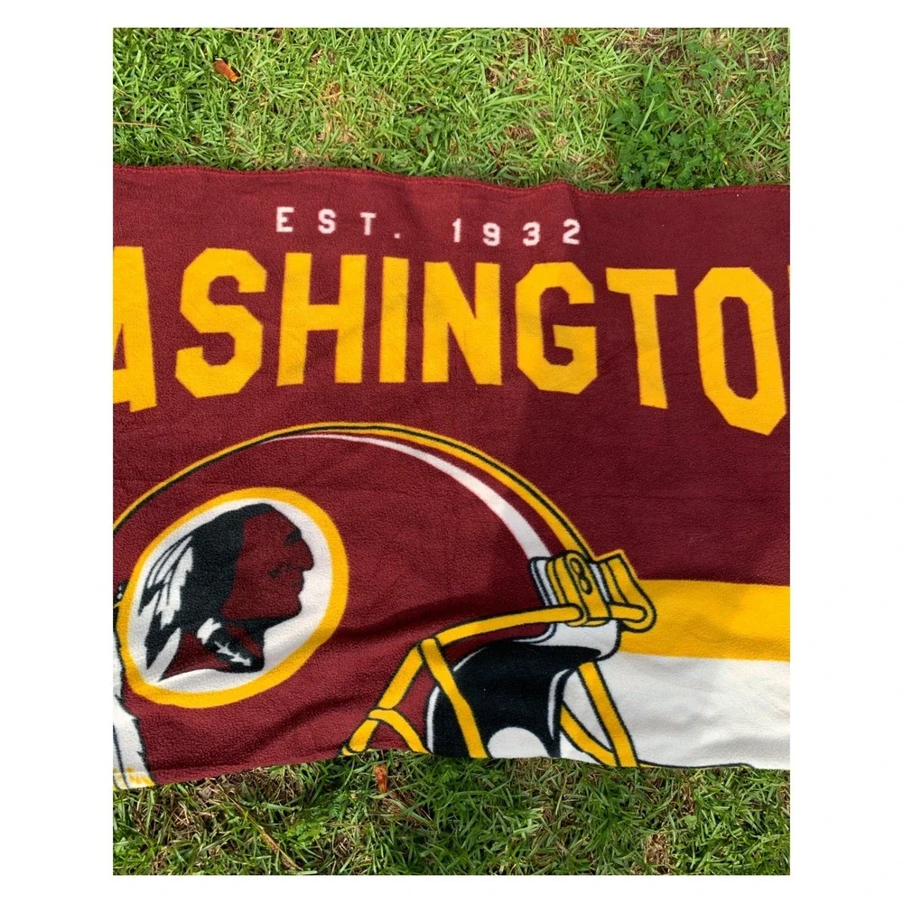 Vintage Washington Redskins Fleece Blanket Unisex 49x58 Old Logo NFL Football